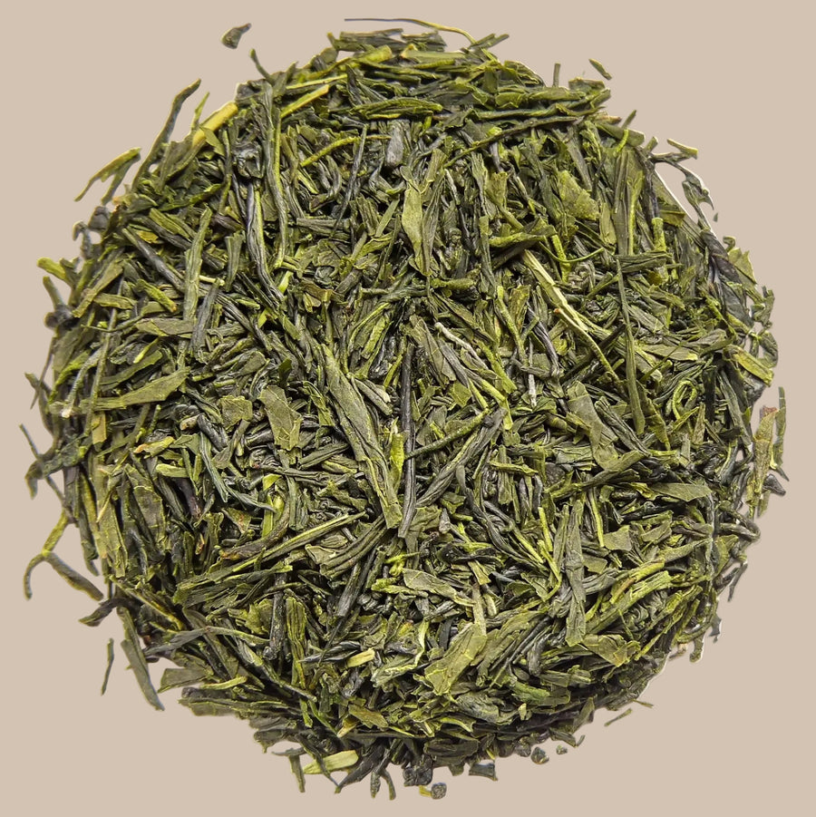 Cold Brew Tea mit grünem Tee als erfrischendes Sommergetränk