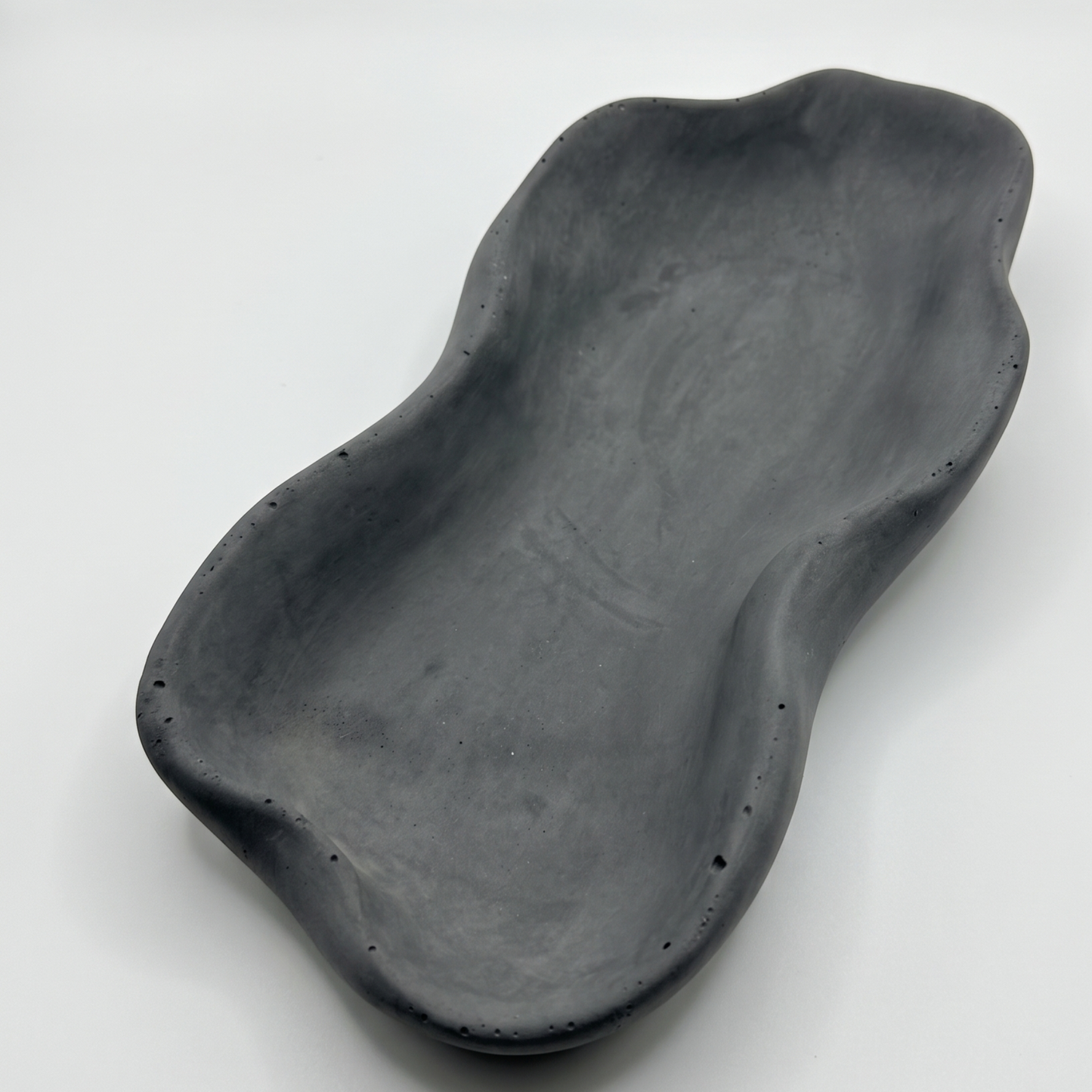 "Grey-Wave" Decorative Bowl – Oval Tray for Serene Home Accents