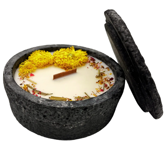 Black Edition HANDGEMACHTE Citronella BETONKERZE - Stilvolle Sojawachskerze für Ihr Zuhause. Outdoor Kerze mit Blütenverzierung und HOCHWERTIGEM Holzdocht aus dem Südschwarzwald - by SteinKunstWerk | Outdoor aus nachhaltiger Herstellung