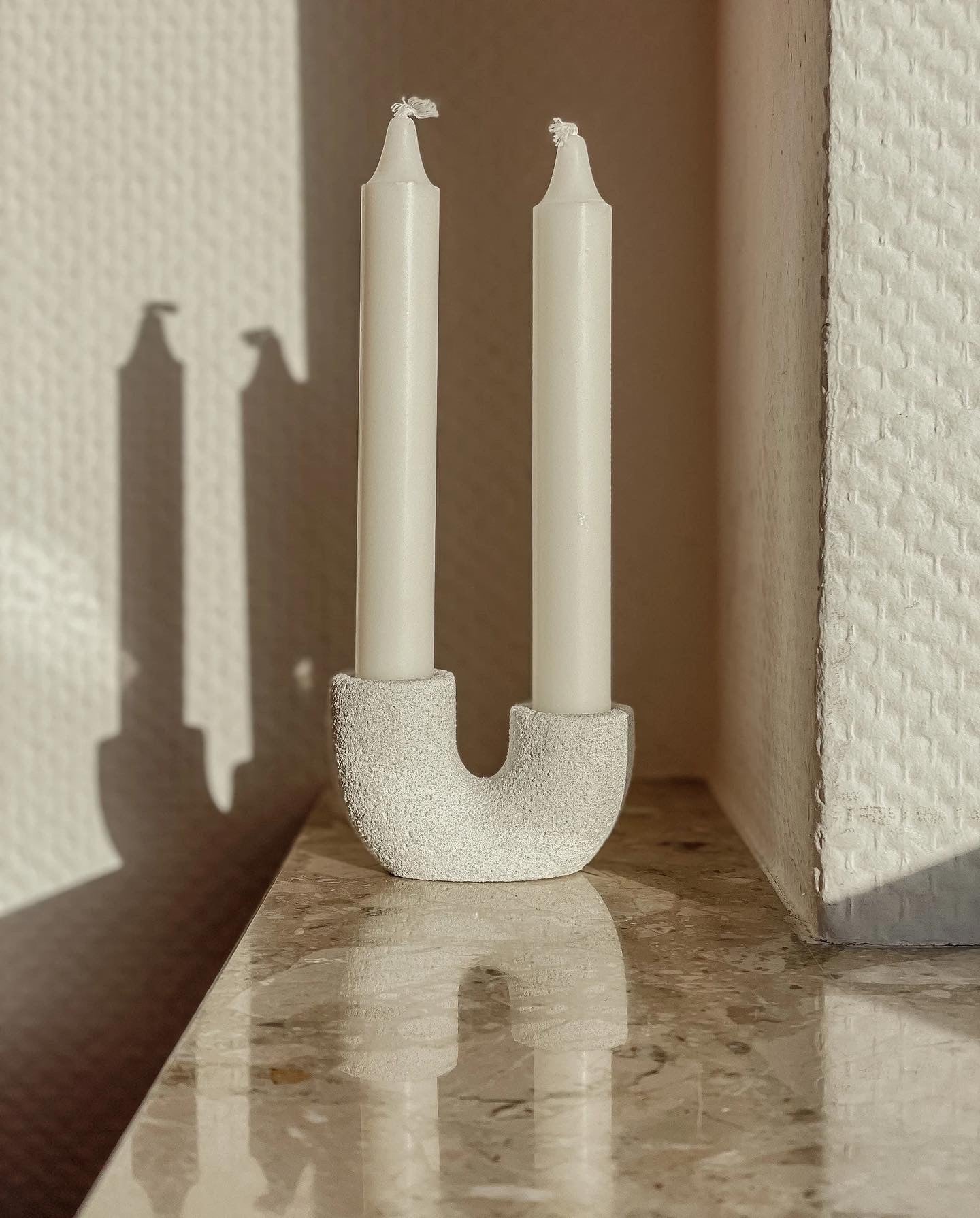 Eco Resin Doppel-Kerzenhalter – Marmoroptik