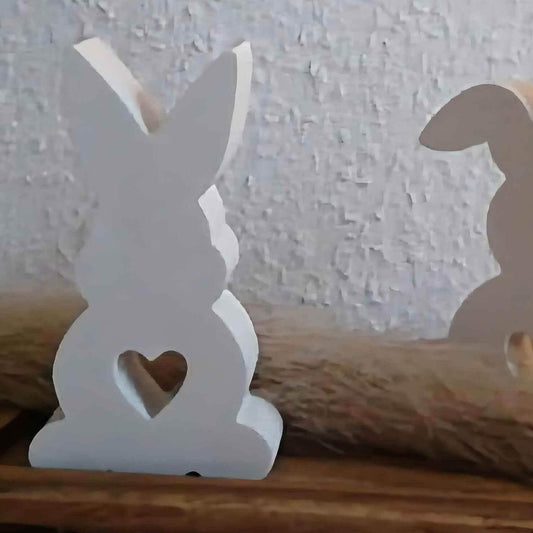 Osterhase mit spitzen Ohren - by SteinKunstWerk | HE aus nachhaltiger Herstellung
