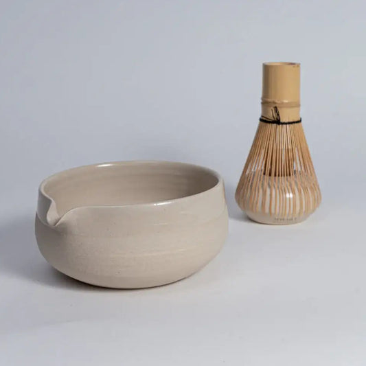 MATA Matcha Chawan – Handgefertigte Matcha-Schale in Beige - by SteinKunstWerk | Matcha Chawan aus nachhaltiger Herstellung