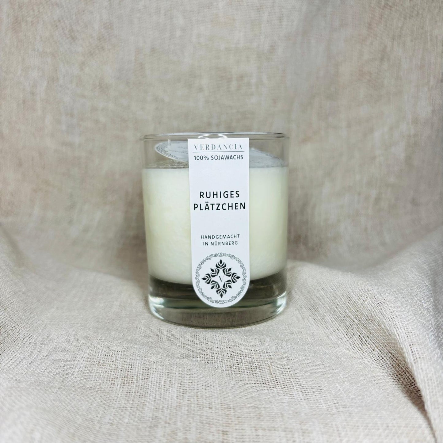 Soy Scented Candle "Cozy Nook" - warm cookie scent with spices