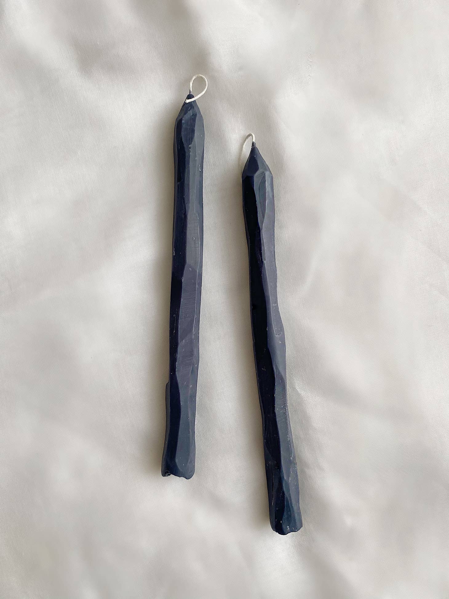 Charcoal Stabkerzen für ein sicheres und stilles Herbstritual