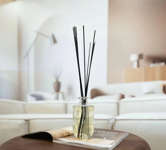 🍂 Reeddiffuser feiern ihr Comeback – stilvolle Raumdüfte für den Herbst - inspirierende Geschichten & Rituale von SteinKunstWerk | Achtsamkeit & Design