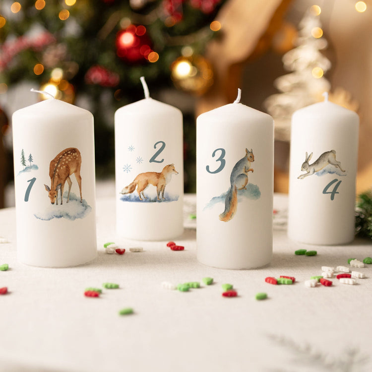 Adventskerzen mit Wintertieren im Aquarellstil für Advent 2026