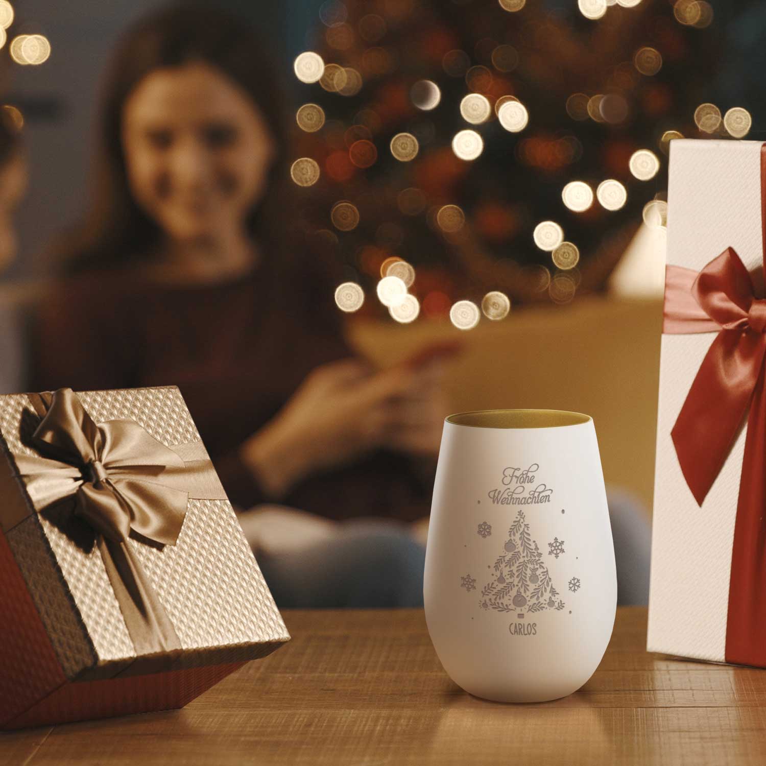 Personalisiertes Windlicht Frohe Weihnachten Weiß-Gold in Weihnachtsdeko