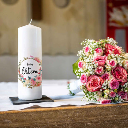 Osterkerze Blumenkranz – florales Motivdetail