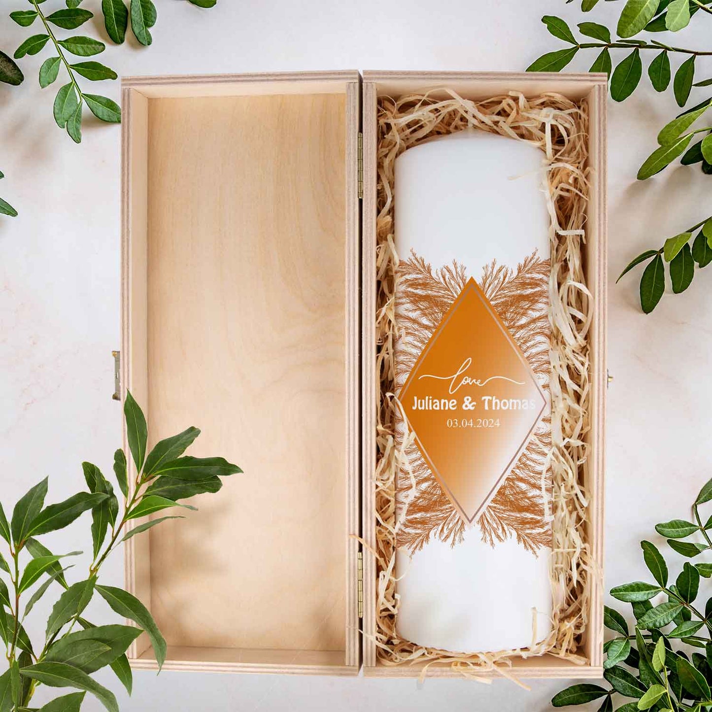 Hochzeitskerze Pampasgras Love – Geschenkansicht mit Kiste