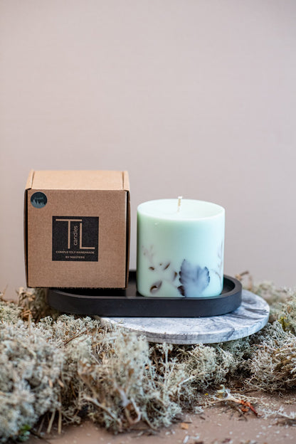 Hand-made Soy Wax Candle with Forest Scent - Mint Green