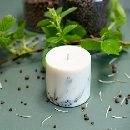 Duftkerze „Wacholder-Ritual“ – Waldklarheit & spirituelle Tiefe - by SteinKunstWerk | DS aus nachhaltiger Herstellung