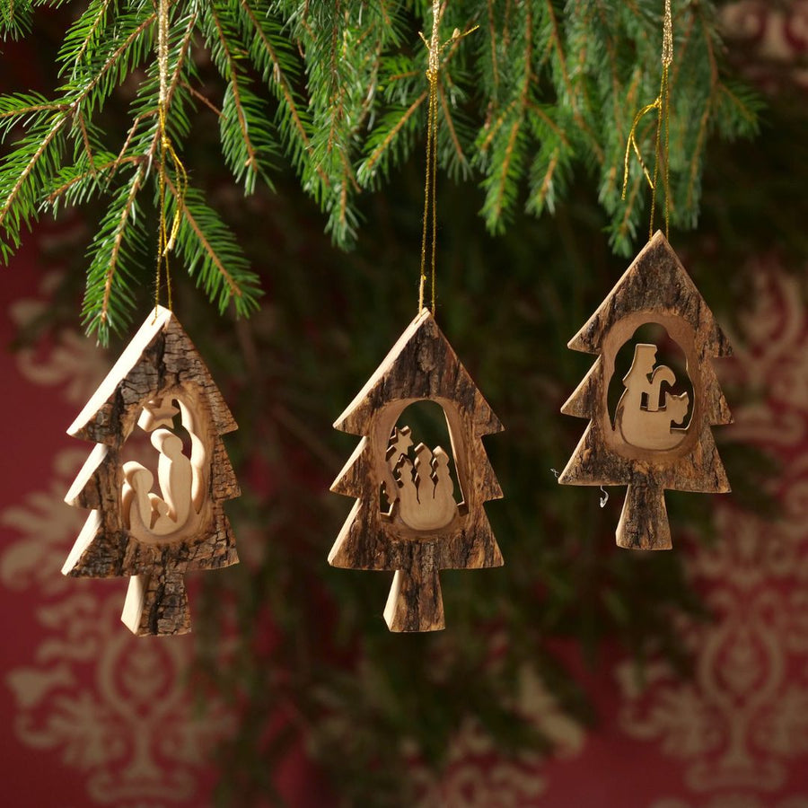 Krippen-Anhänger im Tannenbaum aus Olivenholz, 3er-Set mit Rinde