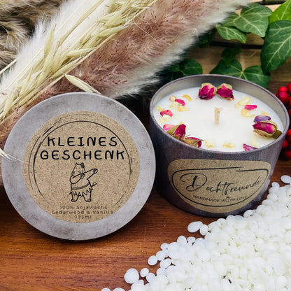 Kleines Geschenk - lustiges tanzendes Nilpferd - kreative PREMIUM Duftkerze aus dem Südschwarzwald - Handgegossen und Handbesetzt - vegan