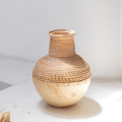 Soeji Dekovase KAMARI – Rattan