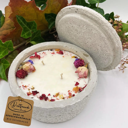 Handgemachte Betonkerze „Herbstglühen“ – Duft Walnuss Vanille für gemütliche Herbst- & Winterabende - by SteinKunstWerk | Outdoor aus nachhaltiger Herstellung