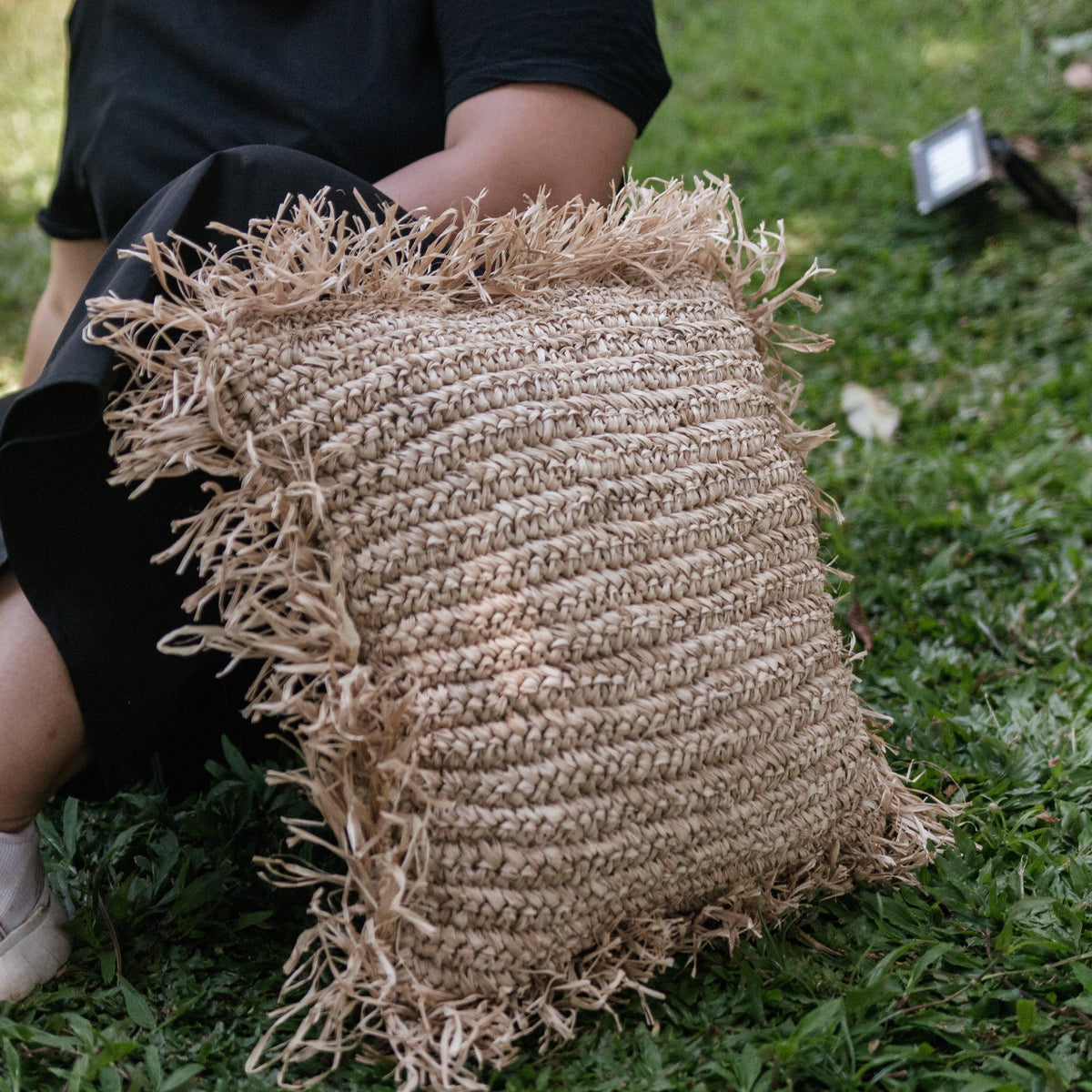 Dekokissen GANDI (natur) – Raffia