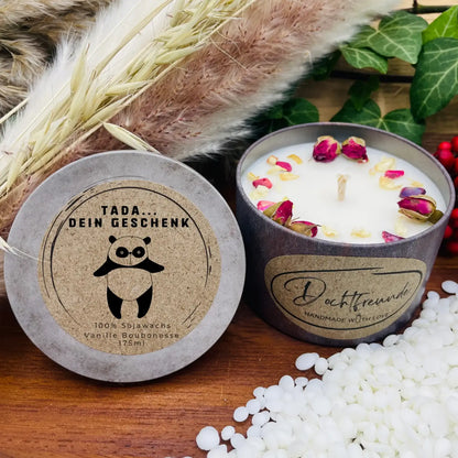 Tada dein Geschenk - LUSTIGER Panda personalisierbare PREMIUM Duftkerze mit verschiedenen Dekoren - handgemacht aus dem Südschwarzwald