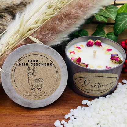 Tada - dein Geschenk - LUSTIGES Lama - personalisierbare PREMIUM Duftkerze mit verschiedenen Dekoren - handgemacht aus dem Südschwarzwald