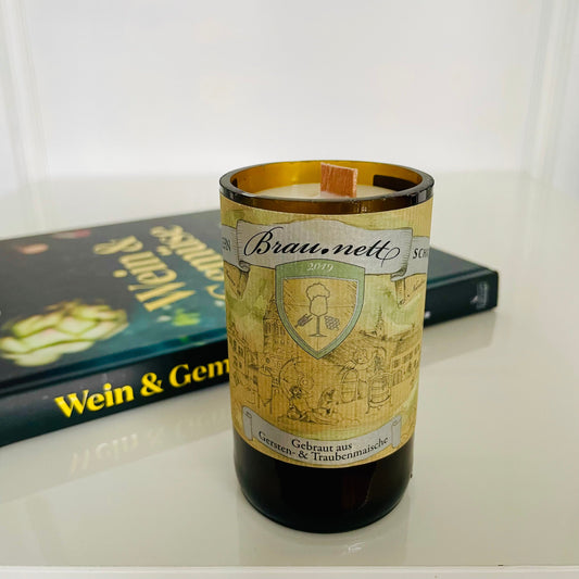 Flaschenkerze Kuehn & Schätzel Brau.Nett 2019 als Upcycling Kerze aus originaler Weinflasche