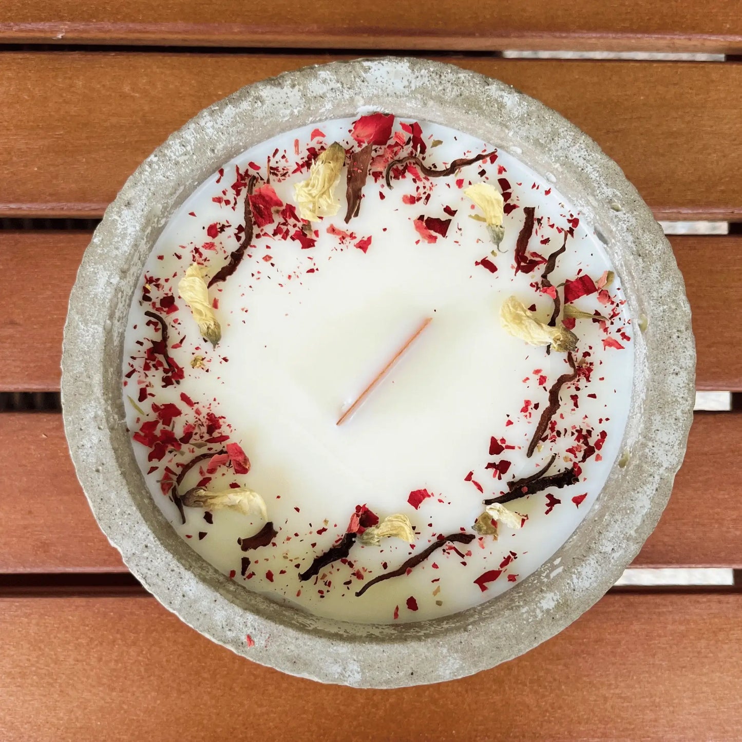 Handgemachte Citronella-Betonkerze „Mugge Schreck Abendruh“ – Outdoor-Kerze mit Duft, Schutz & Design aus dem Südschwarzwald - by SteinKunstWerk | Outdoor aus nachhaltiger Herstellung