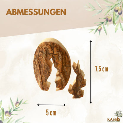 Osterhase im Ei aus Olivenholz & Rinde