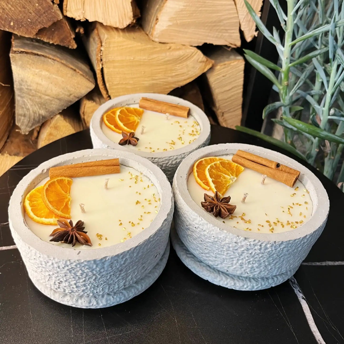 Betonkerze Grey Cinnamon – Handgemachte Duftkerze für Herbst & Winter - by SteinKunstWerk | Outdoor aus nachhaltiger Herstellung