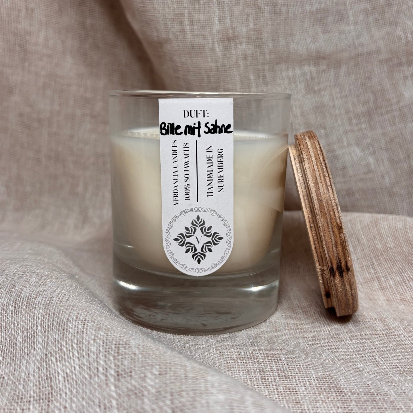 Soy Scented Candle "Please with Cream" - Coffee & Vanilla