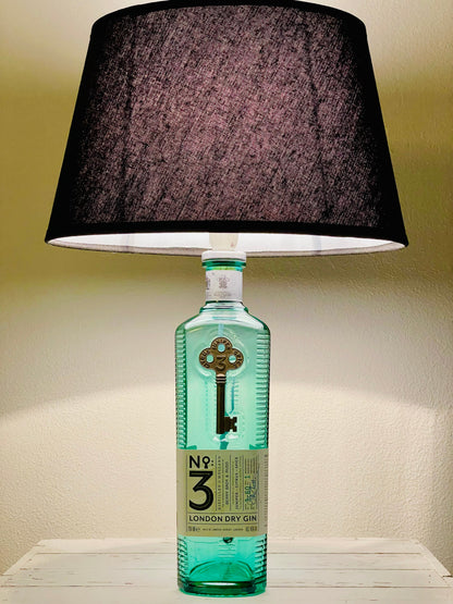 No. 3 Gin Flaschenlampe aus 0,7-l-Ginflasche von Berry Bros. & Rudd, weitere Ansicht