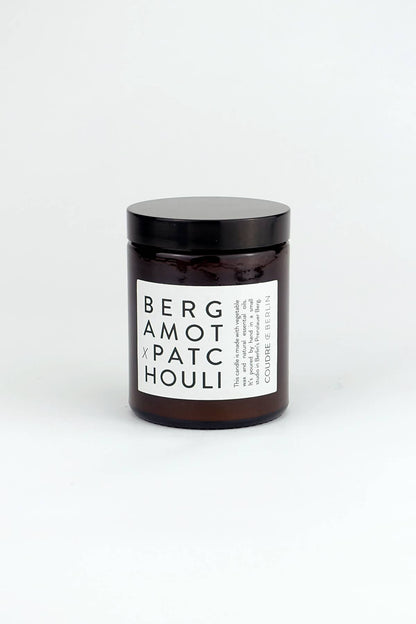 Coudre Berlin - Handgemachte Sojawachs-Kerze „Bergamot x Patchouli“ – natürlich, vegan & aromatisch