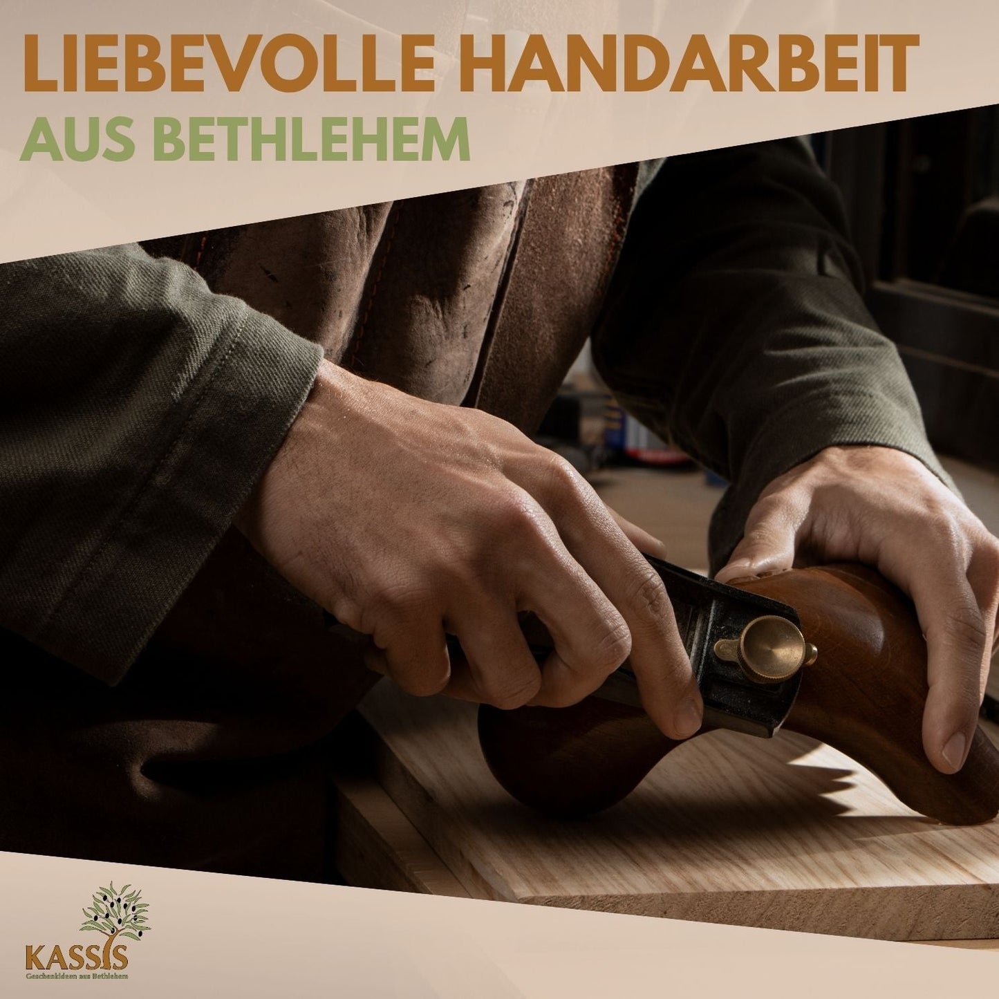 Kleeblatt aus Olivenholz – Handschmeichler & Glücksbringer