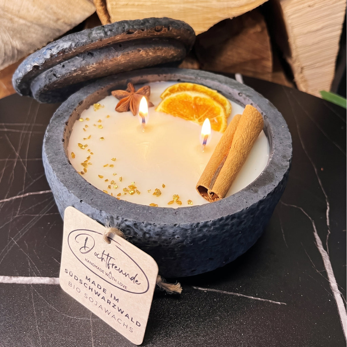 Bougie XL à la citronnelle « La Braise » – produit principal noir