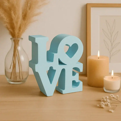 LOVE Schriftzug – Handgefertigte Deko in Wunschfarbe - by SteinKunstWerk | Deko aus nachhaltiger Herstellung