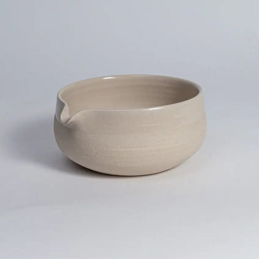 MATA Matcha Chawan – Handgefertigte Matcha-Schale in Beige - by SteinKunstWerk | Matcha Chawan aus nachhaltiger Herstellung