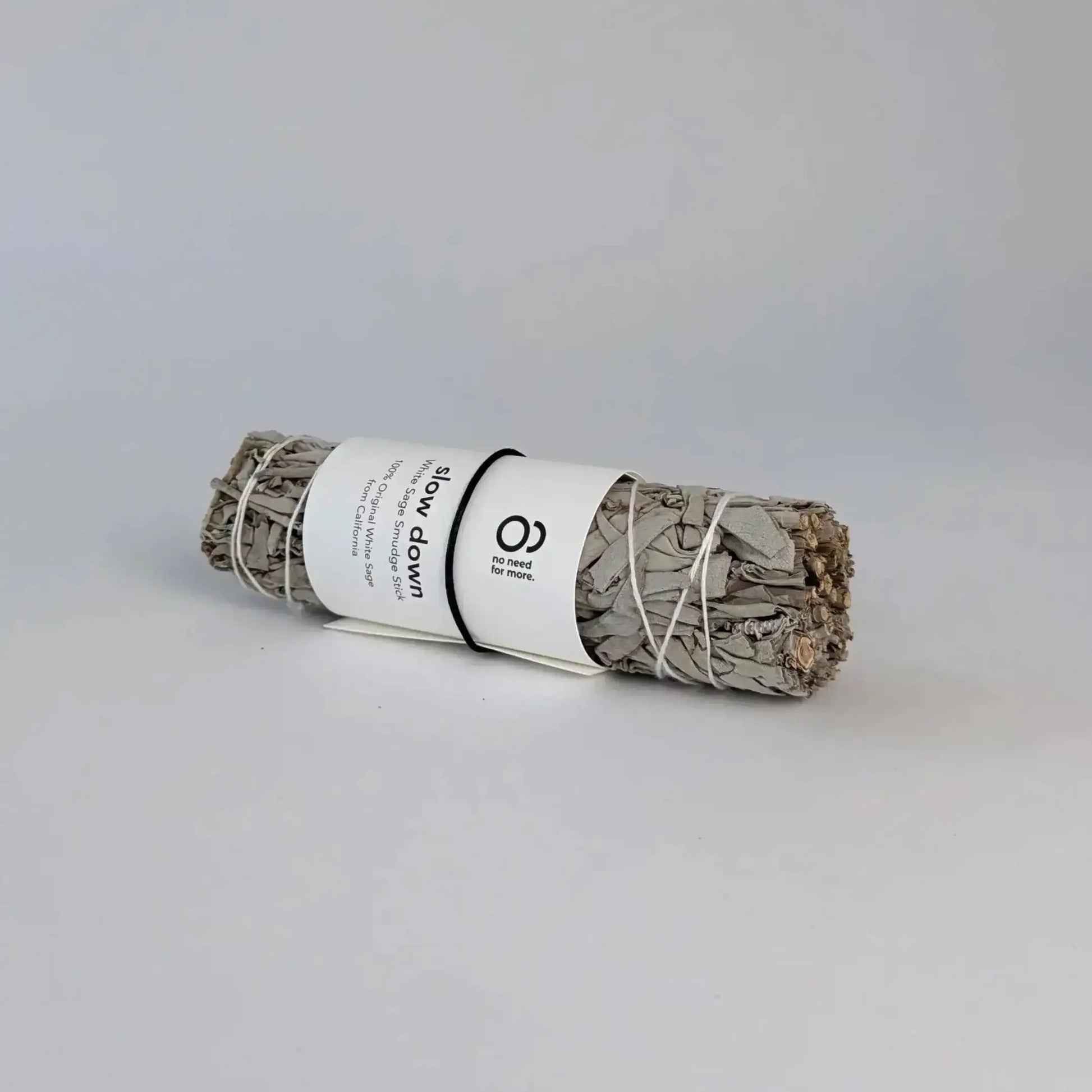 no need for more - Weißer Salbei - Smudge Räucherbündel - "Slow Down" - by SteinKunstWerk | Räucherstäbchen aus nachhaltiger Herstellung