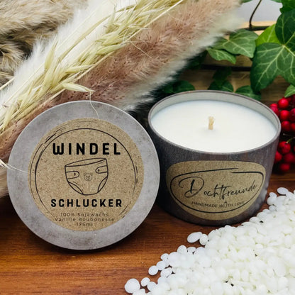 Personalisierte Duftkerze „Windelschlucker“ – Nachhaltiges Geschenk aus dem Südschwarzwald
