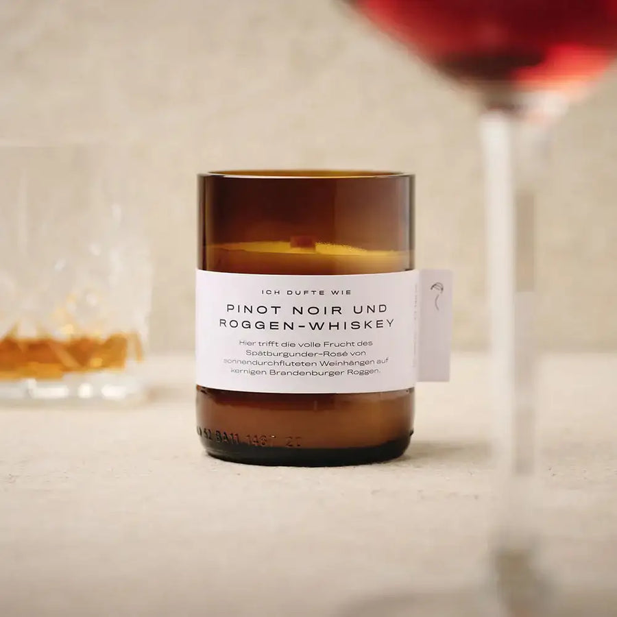 Kerze - "Pinot Noir & Roggen-Whiskey" - Duft - DUFTE - 140g - by SteinKunstWerk | Kerzen aus nachhaltiger Herstellung