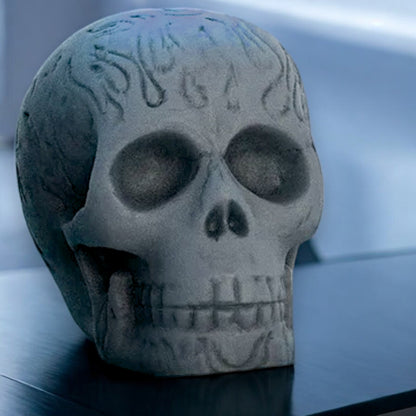 Dark skull (S) – symbol of gothic aesthetics