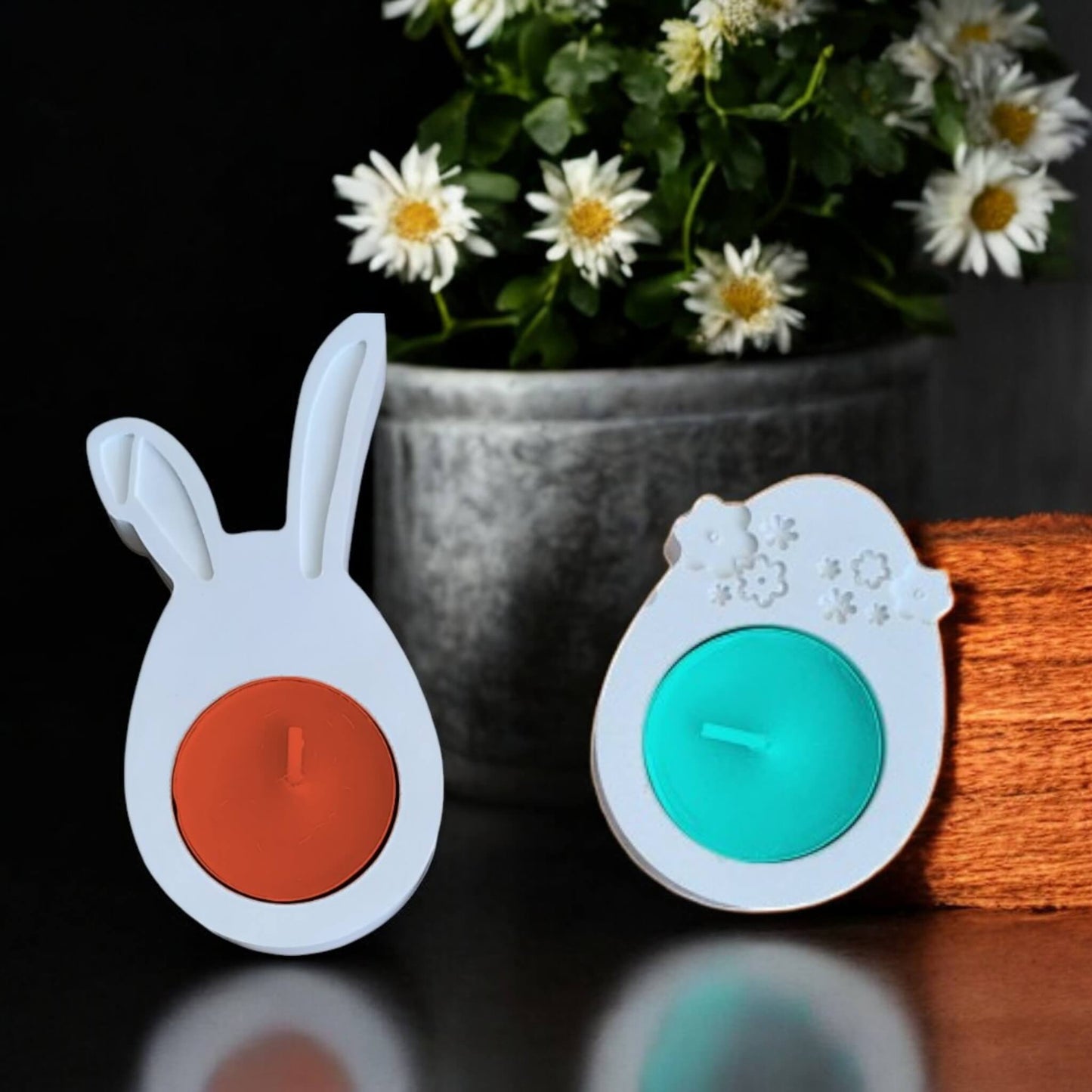 Tealight holder, set of 2, with Easter bunny ears for your festive mood! Buy the candle holders for the Easter magic now!