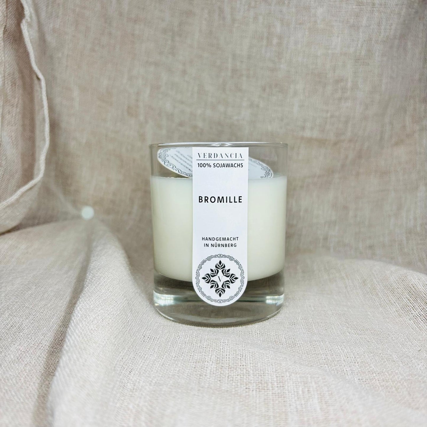 Soy Scented Candle "Bromille" - Blackberry & Vanilla