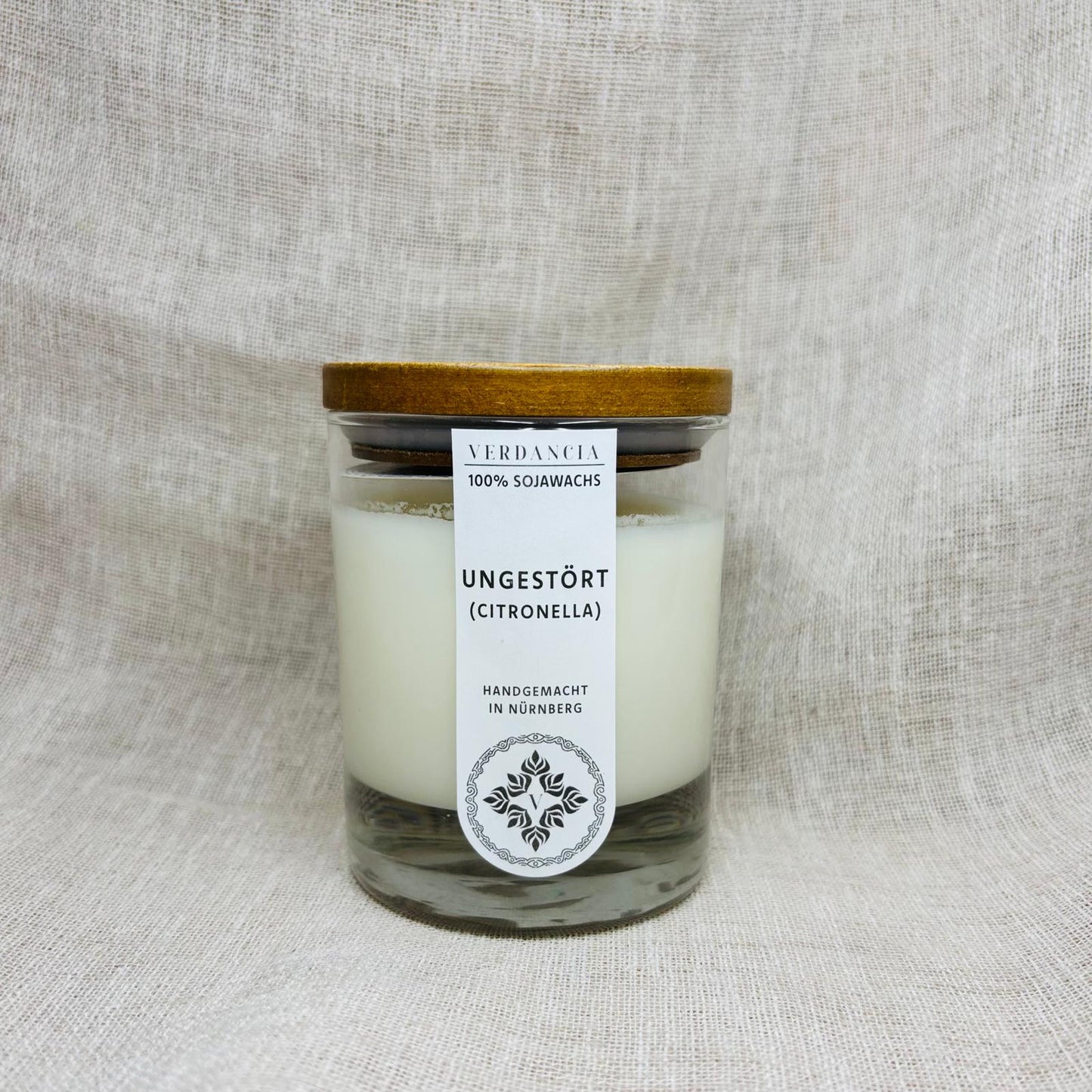 Soy Scented Candle "Undisturbed" - Citronella for Summer Evenings