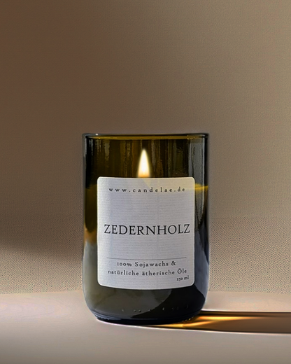 HE Duftset Klare Hölzer mit Zedernholz Duftkerze