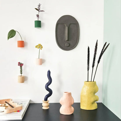 Keramik-Wandmaske – Terakotta-Anthrazitgrau, handgemacht - by SteinKunstWerk | DS aus nachhaltiger Herstellung