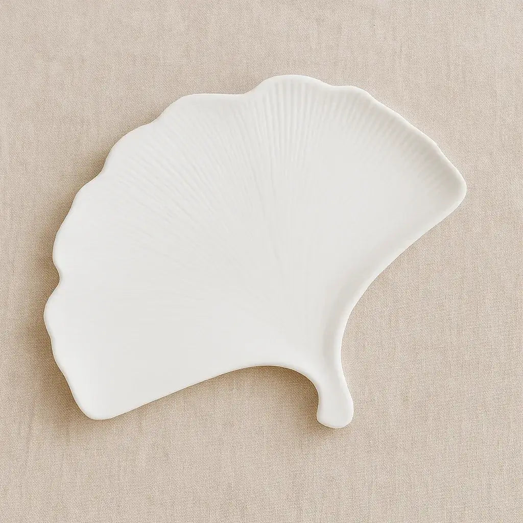 Handgemachte Ginkgoblatt-Dekoration – Symbolik und Eleganz für dein Zuhause - by SteinKunstWerk | Deko aus nachhaltiger Herstellung