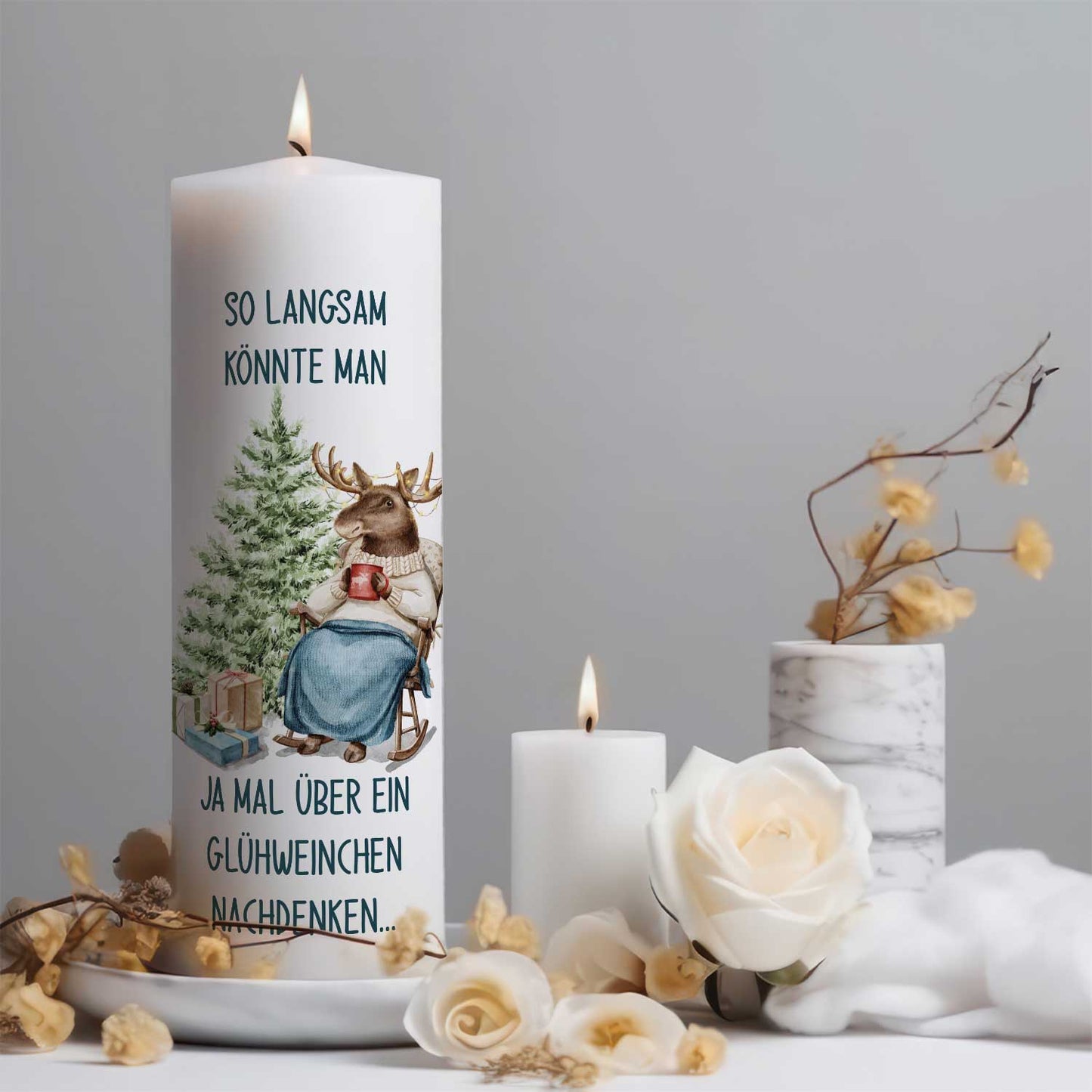 Weihnachtskerze „Glühwein Elch“ – schlichte Produktansicht ohne Dekoration