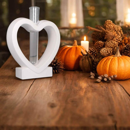 Herzförmiger Räucherstäbchenhalter – Handgefertigte Harmonie für dein Zuhause - by SteinKunstWerk | Deko aus nachhaltiger Herstellung