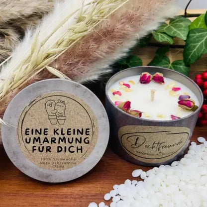 Eine kleine UMARMUNG für dich - LUSTIGE personalisierbare PREMIUM Duftkerze mit verschiedenen Dekoren - handgemacht aus dem Südschwarzwald Kakteen Umarmung Freundschaft