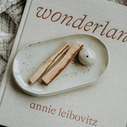 no need for more - Räucherstäbchenhalter - Keramik - Palo Santo - by SteinKunstWerk | Räucherstäbchen aus nachhaltiger Herstellung