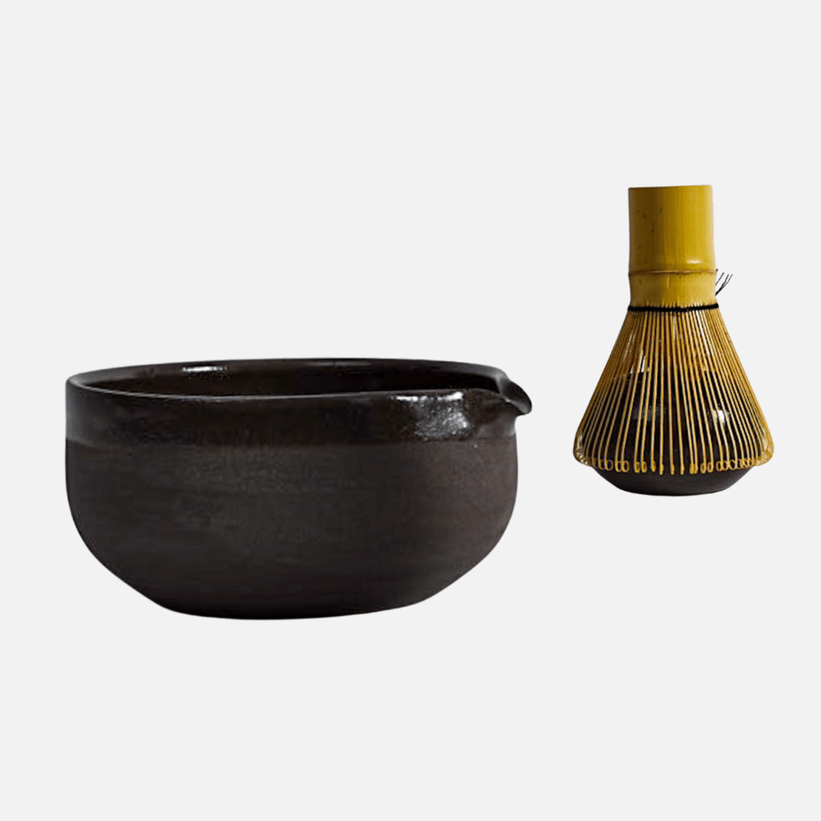 Matcha bundle grey-black – Chawan &amp; broom stand in perfect harmony
