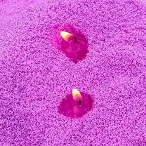 Das Kerzenpulver Nachfüllset vereint Eleganz, ruhige Farbharmonie und nachhaltige DIY-Gestaltung. Eine moderne, sanfte Kerzenlösung für bewusste Wohnmomente.