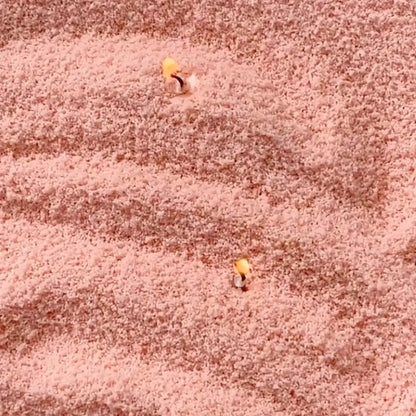 Das Kerzenpulver Nachfüllset vereint Eleganz, ruhige Farbharmonie und nachhaltige DIY-Gestaltung. Eine moderne, sanfte Kerzenlösung für bewusste Wohnmomente.